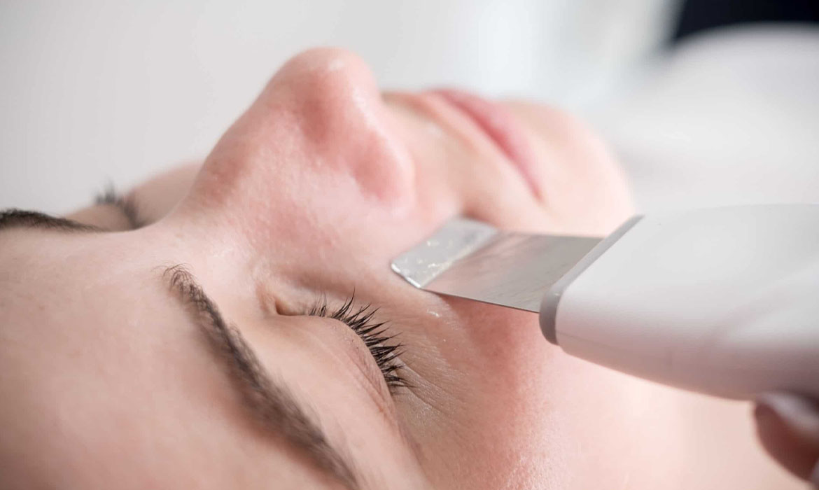 Signature Facial & Ultrasonic